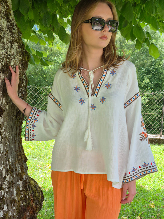 Blouse Bohème "Calypso" – Coton Gaze & Broderies Florales