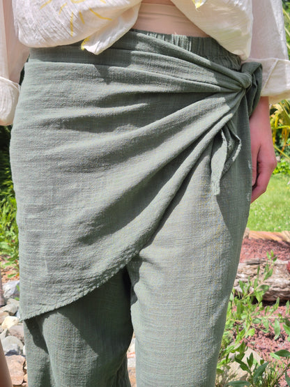 Pantalon kaki avec foulard gaze de coton JOHANNA PARIS