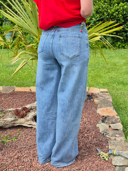 Jean Wide Leg – Détails Bijoux