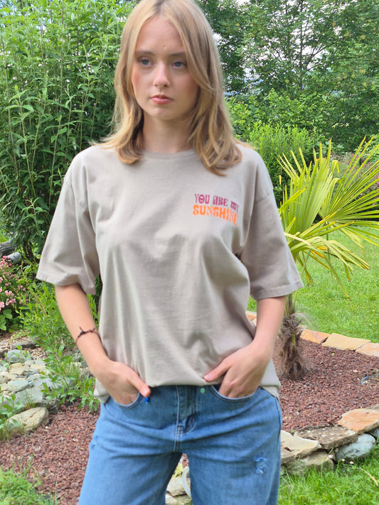T-shirt "Sunshine" – Jersey de Coton & Print Graphique Rétro