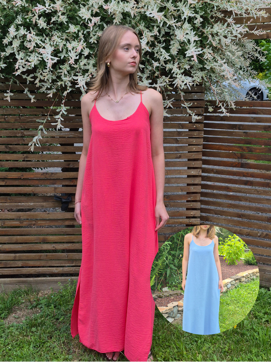 Robe longue fluide à fines bretelles croisées NEW COLLECTION