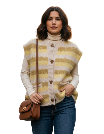 Gilet Maille Duveteuse et Boutons Cœurs Lavish