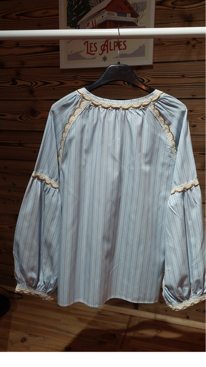 Blouse rayures azur LAMIAR - dentelle crochetée