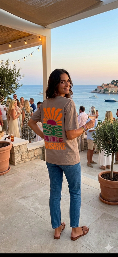 T-shirt "Sunshine" – Jersey de Coton & Print Graphique Rétro