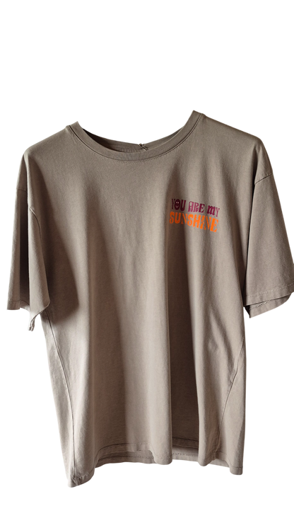 T-shirt "Sunshine" – Jersey de Coton & Print Graphique Rétro